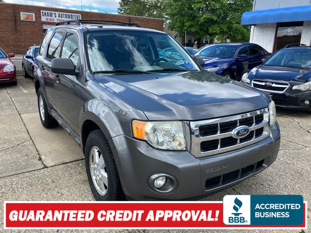 2009 FORD ESCAPE XLT for sale by dealer