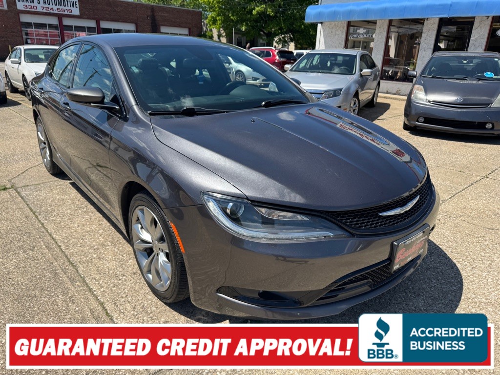 2016 CHRYSLER 200 S for sale by dealer