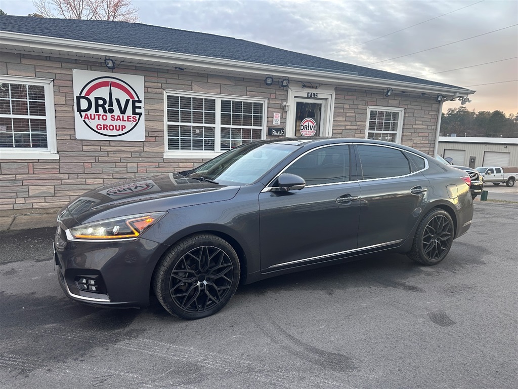 2018 Kia Cadenza Limited for sale by dealer