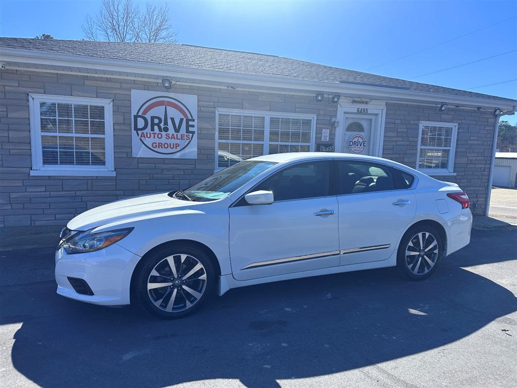 2016 Nissan Altima 2.5 SR for sale by dealer