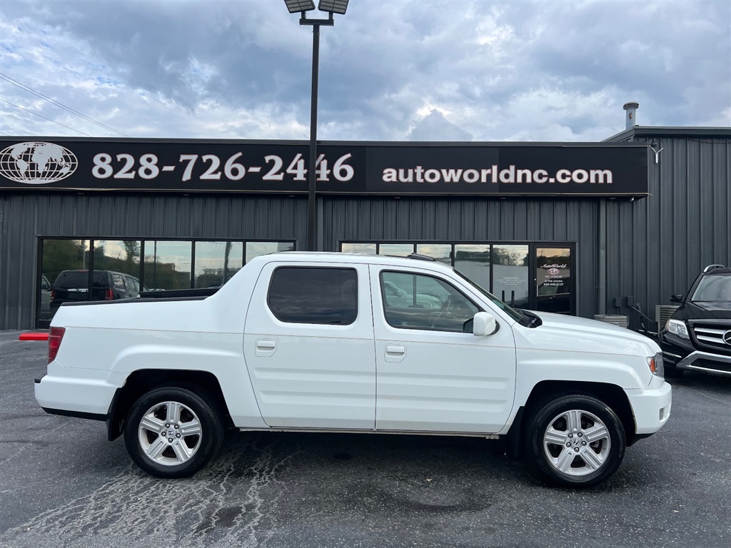 2009 Honda Ridgeline RTL-- 4X4--LOADED for sale by dealer