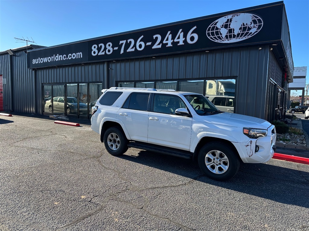 2018 Toyota 4Runner SR5 4WD for sale by dealer