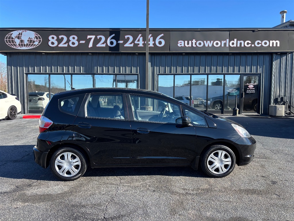 2009 Honda Fit 5-Speed MT for sale by dealer