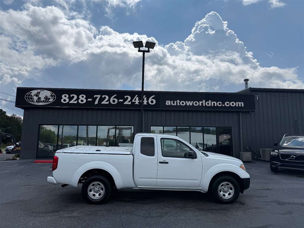 2018 Nissan Frontier SV King Cab I4 Auto 2WD for sale by dealer