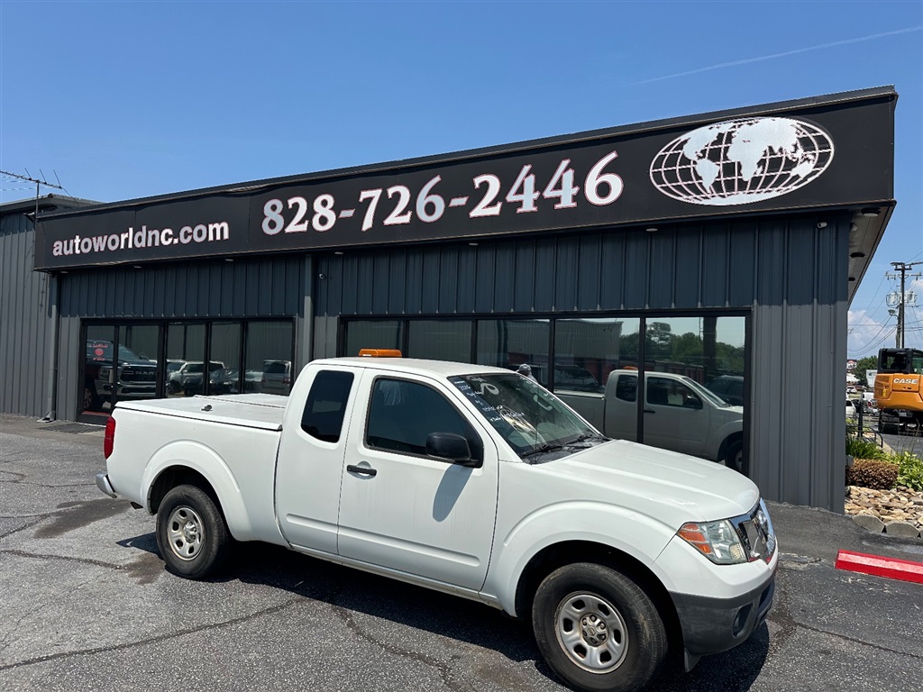 2016 Nissan Frontier SV King Cab I4 5MT 2WD for sale by dealer