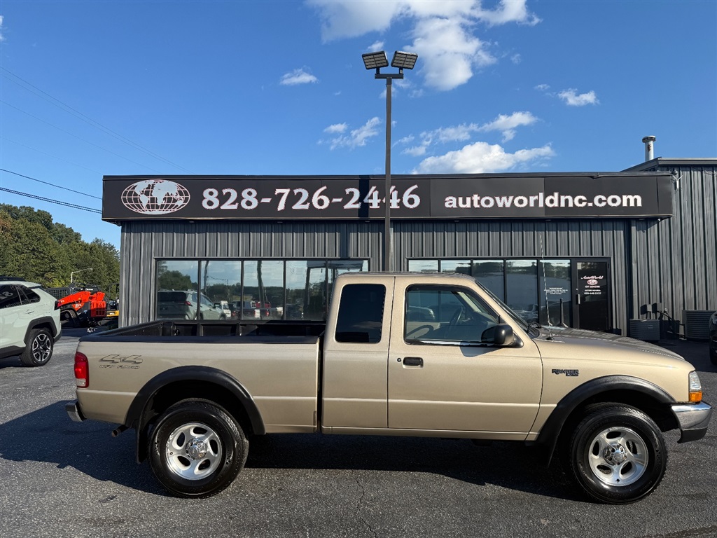 2000 Ford Ranger XLT SuperCab 4WD for sale by dealer