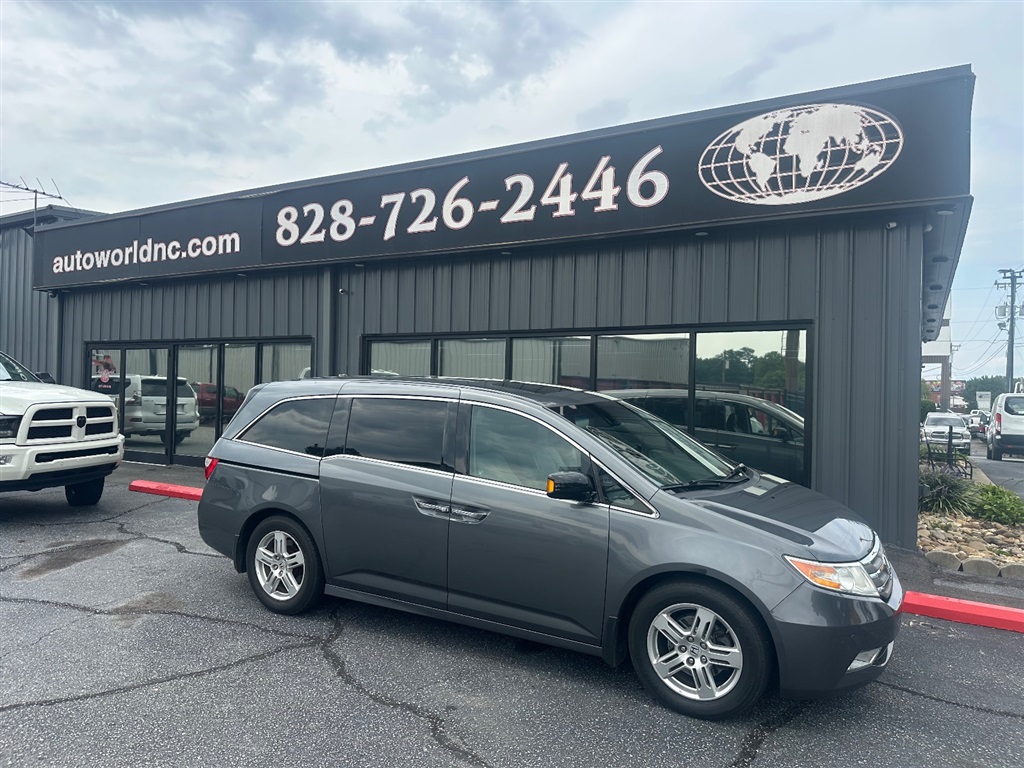 2012 Honda Odyssey Touring Elite for sale by dealer