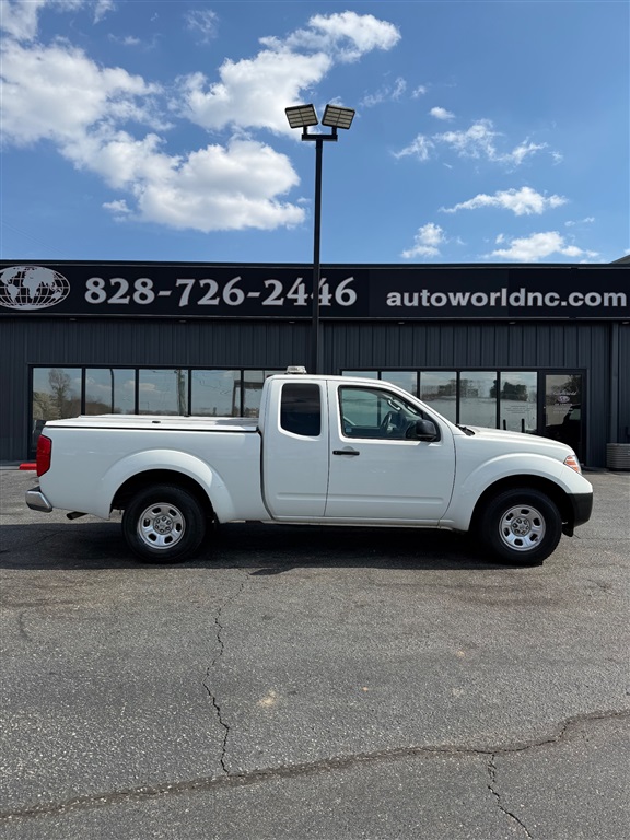 2015 Nissan Frontier S King Cab I4 5AT 2WD for sale by dealer