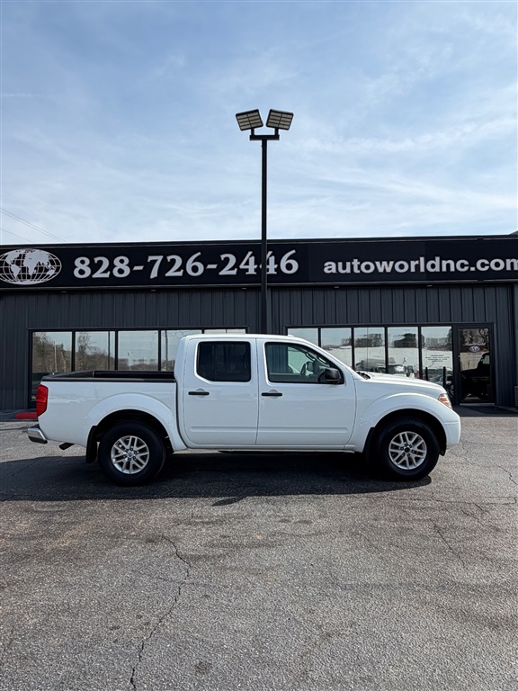 2017 Nissan Frontier SV for sale by dealer