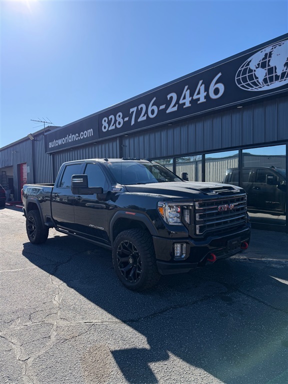 2022 GMC Sierra 2500HD AT4 Crew Cab 4WD for sale by dealer
