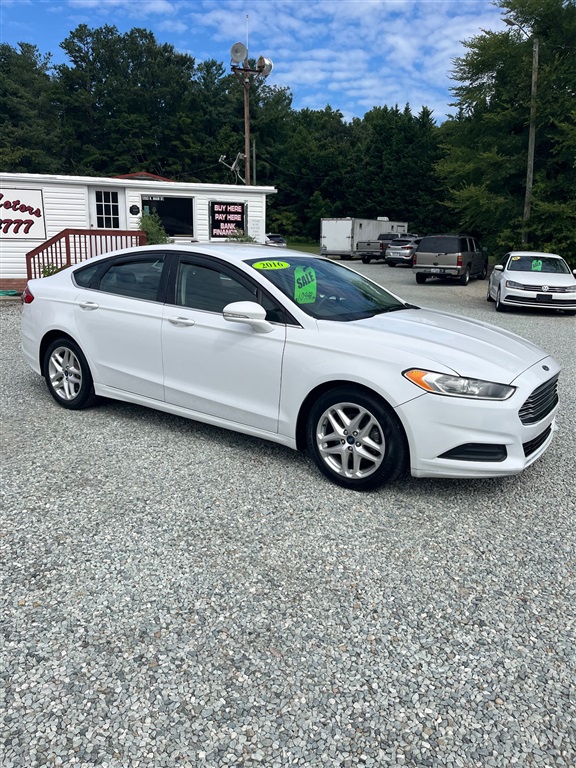 2016 Ford Fusion SE for sale by dealer