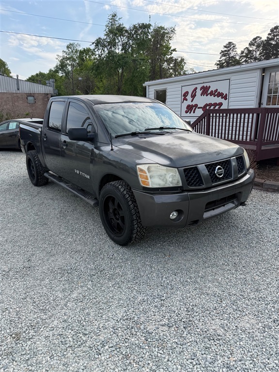 2005 Nissan Titan XE Crew Cab 4WD for sale by dealer