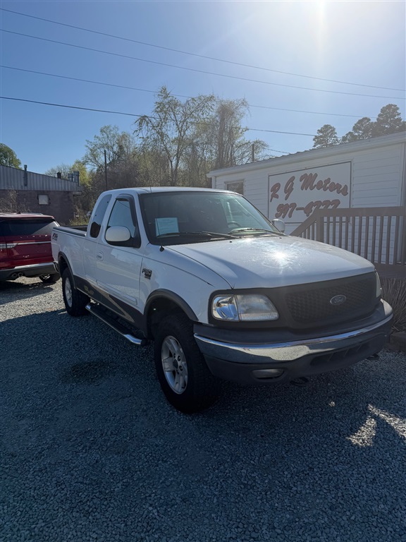 2003 Ford F-150 for sale by dealer