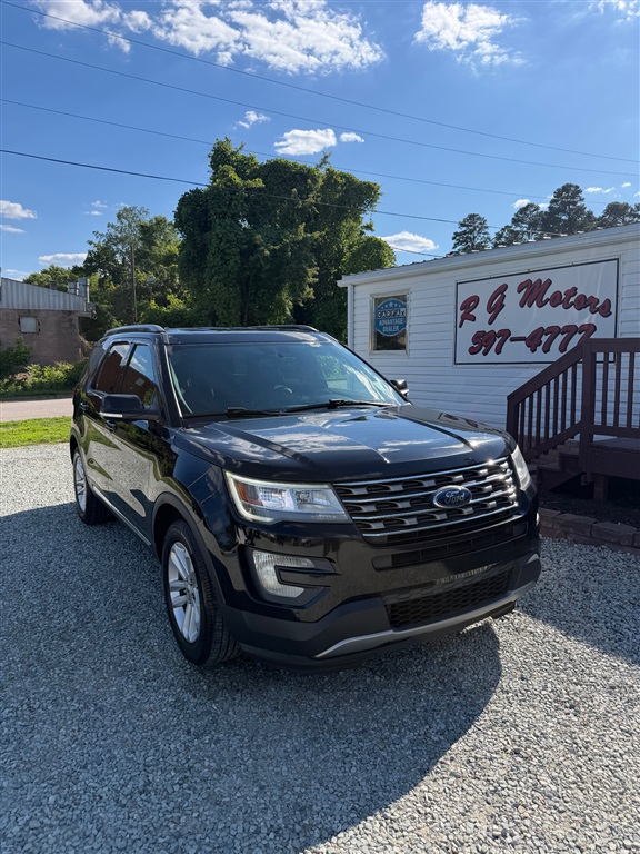 2017 Ford Explorer XLT FWD for sale by dealer