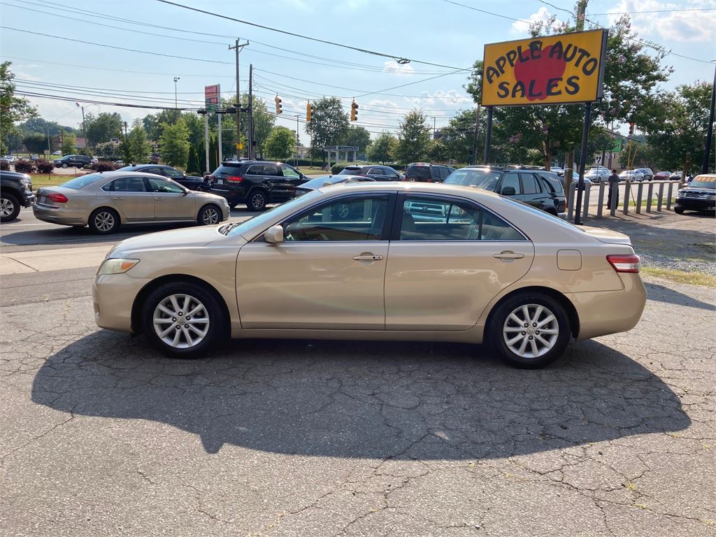 2010 Toyota Camry XLE $5950 OBO Cash or Layaway for sale by dealer