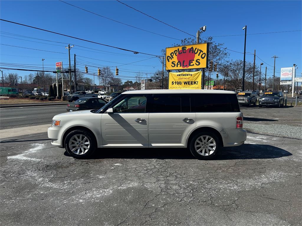 2011 Ford Flex SEL $5950 OBO Cash or Layaway for sale by dealer