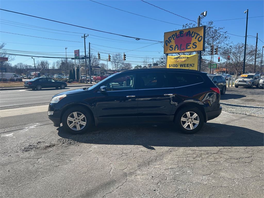 2011 Chevrolet Traverse LT $5950 OBO Cash or Layaway for sale by dealer