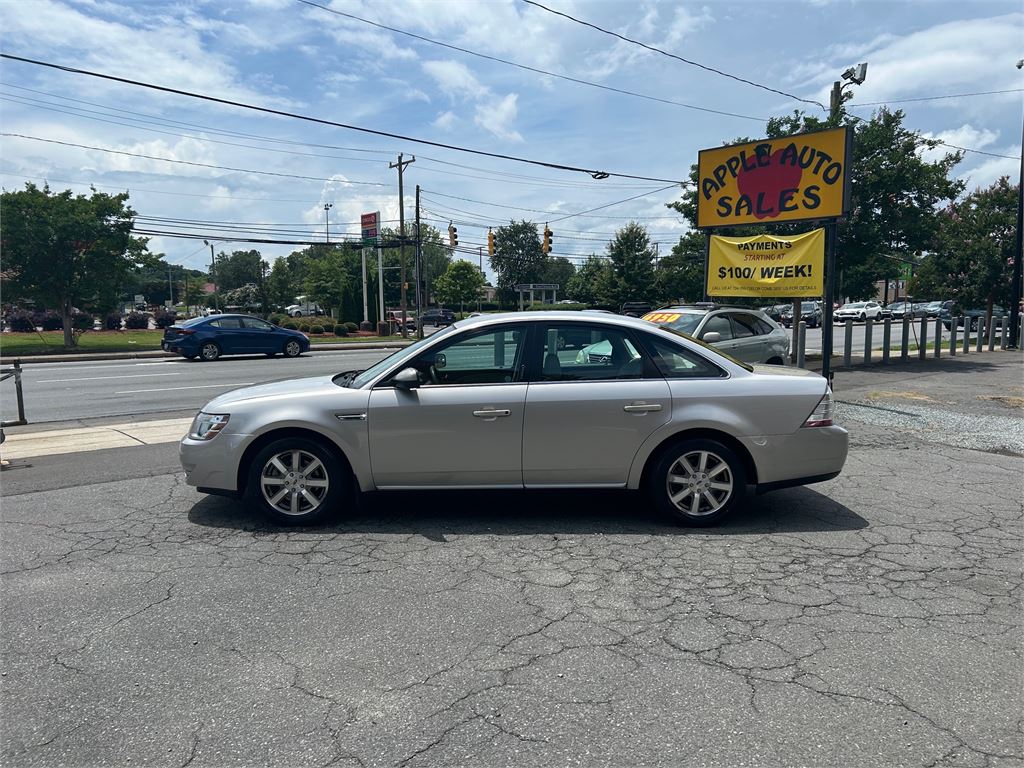 2008 Ford Taurus SEL for sale by dealer