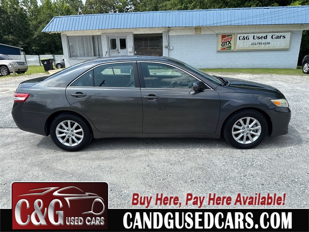2010 Toyota Camry XLE for sale by dealer