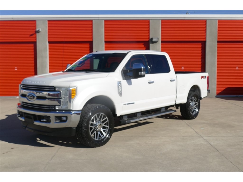 2017 Ford F-250 SD Lariat Crew Cab 4WD for sale by dealer