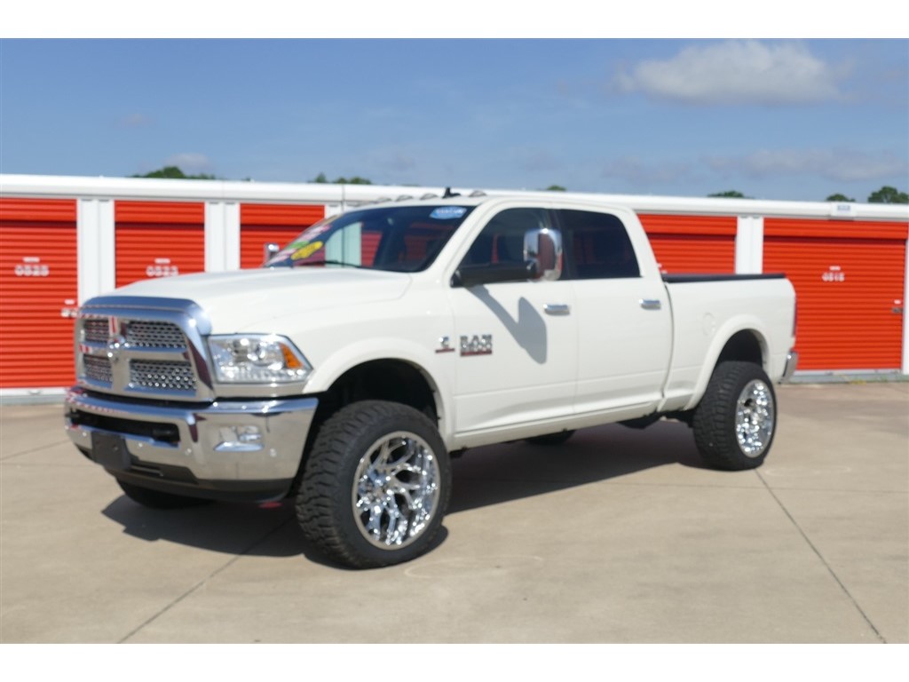 2018 RAM 2500 Laramie Crew Cab SWB 4WD for sale by dealer