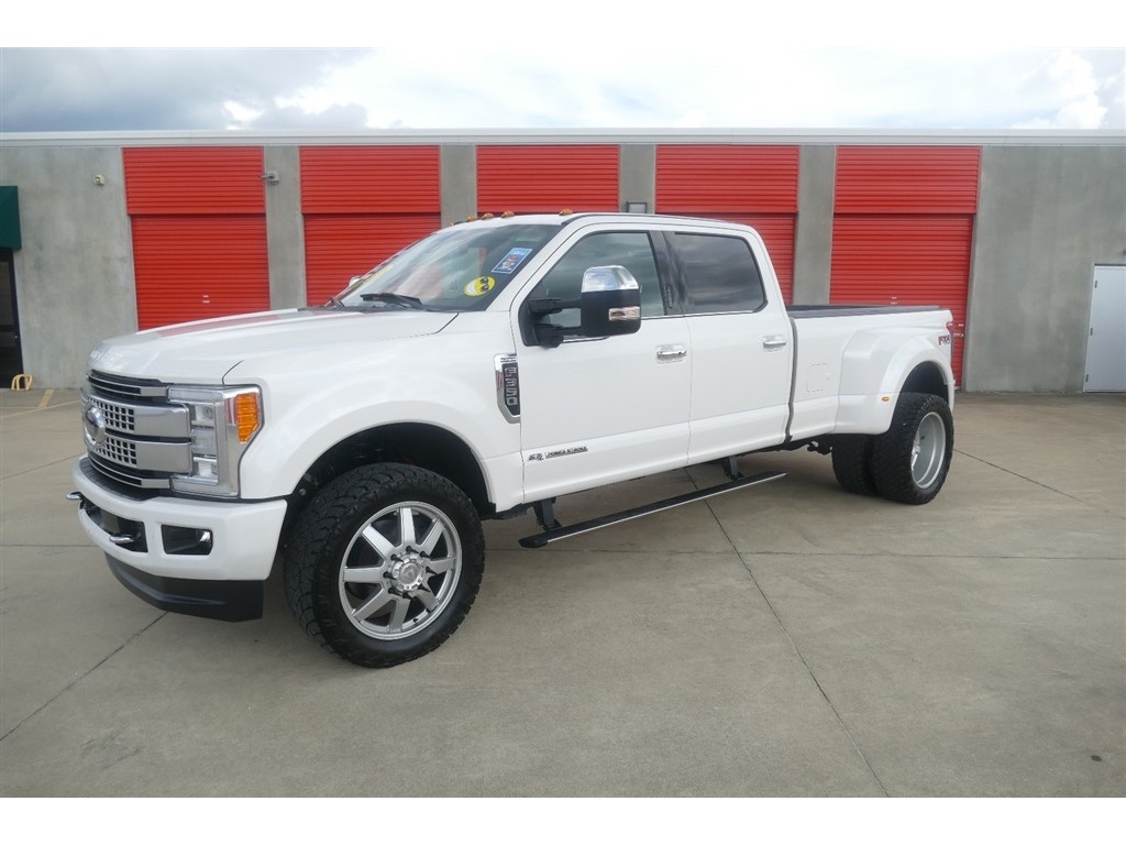 2018 Ford F-350 SD King Ranch Crew Cab Long Bed DRW 4WD for sale by dealer