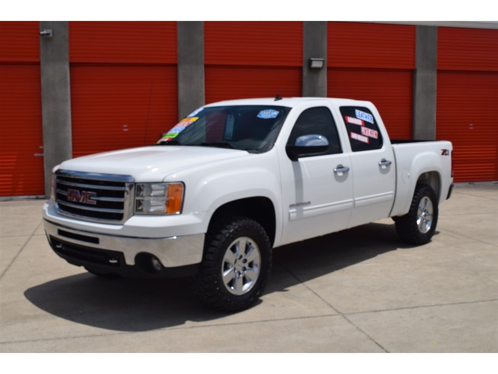 2013 GMC Sierra 1500 SLE Crew Cab 4WD for sale by dealer