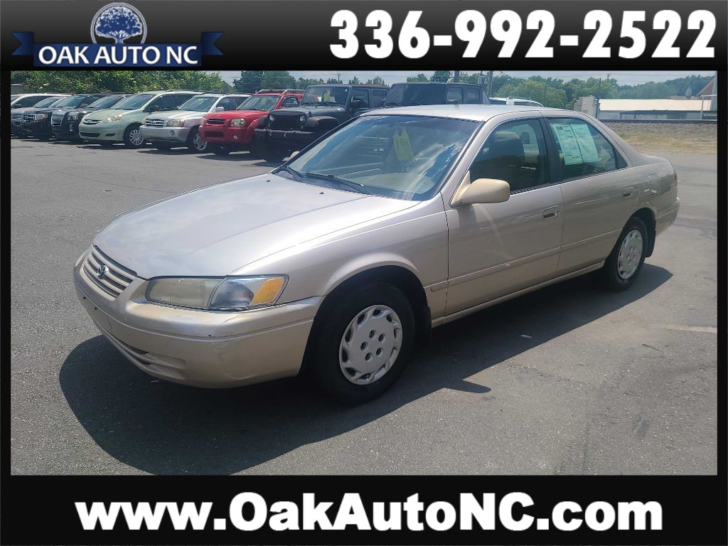 1998 TOYOTA CAMRY LE CHEAP! RELIABLE! for sale by dealer