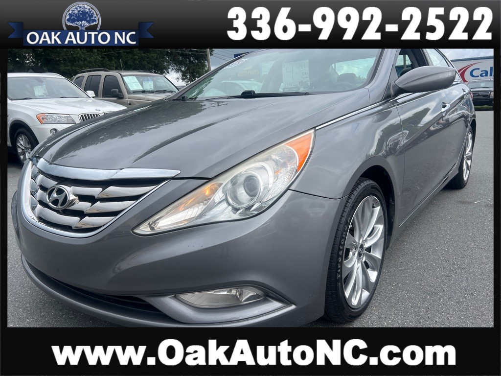 2013 HYUNDAI SONATA SE for sale by dealer