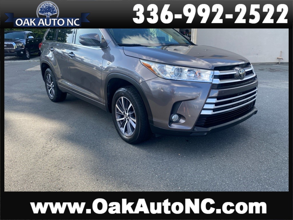 2018 TOYOTA HIGHLANDER XLE for sale by dealer