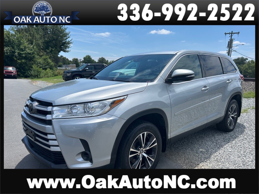 2019 TOYOTA HIGHLANDER LE for sale by dealer
