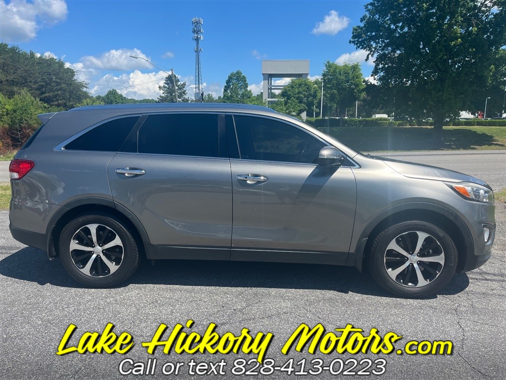 2017 Kia Sorento EX V6 2WD for sale by dealer