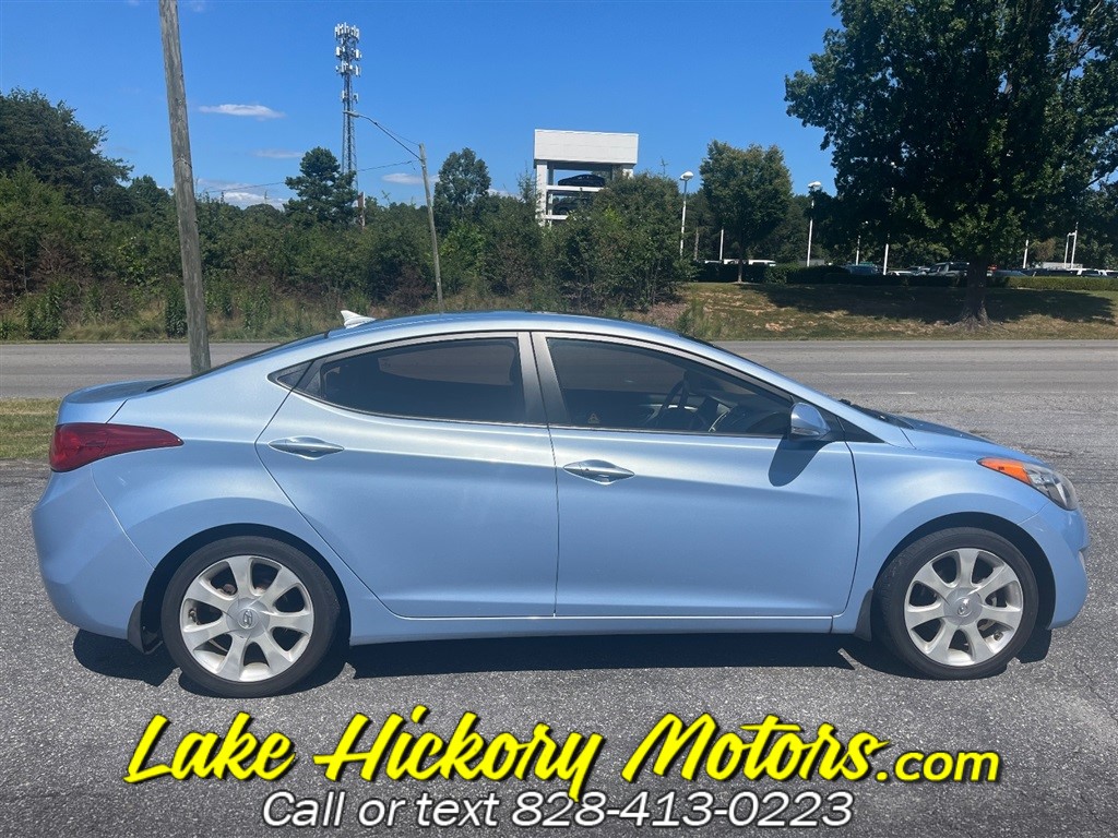 2013 Hyundai Elantra Limited for sale by dealer