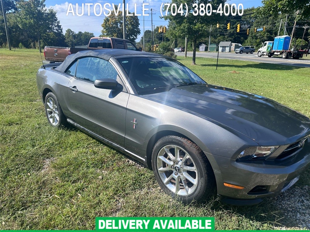 2011 FORD MUSTANG V6 Convertible for sale by dealer