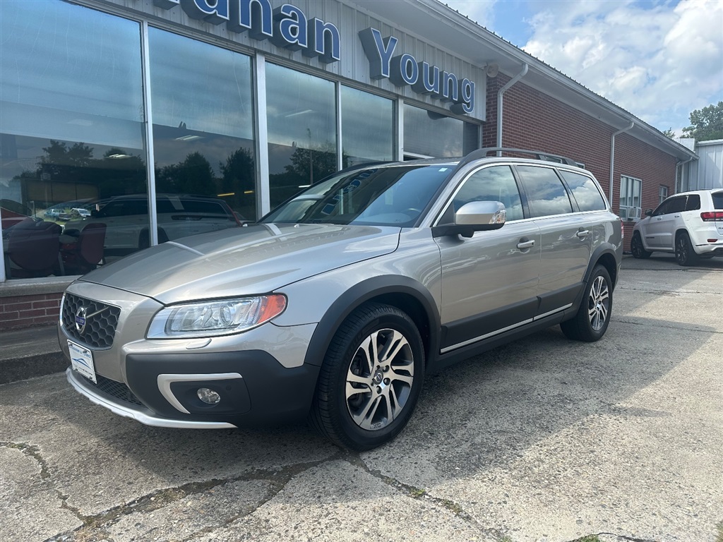 2014 Volvo XC70 Premier for sale by dealer