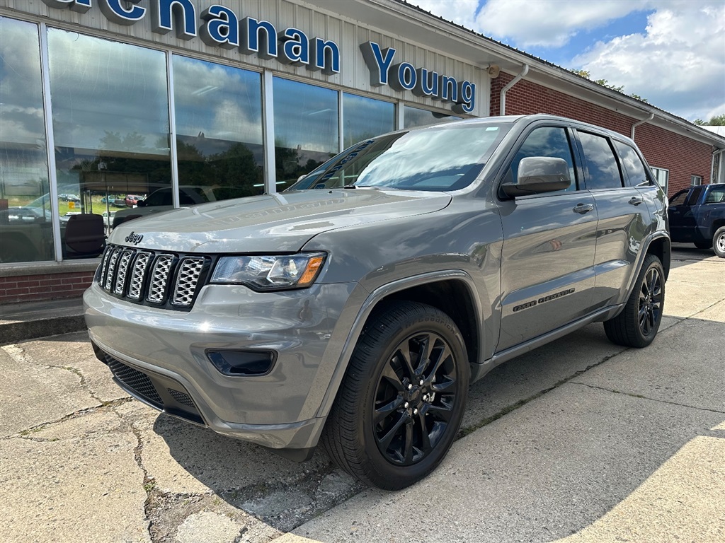 2022 Jeep Grand Cherokee Laredo X  for sale by dealer