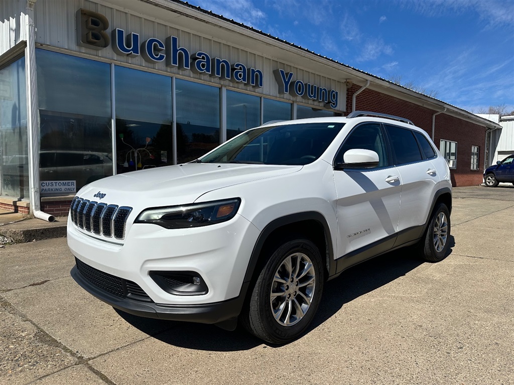 2019 Jeep Cherokee Latitude Plus 4WD for sale by dealer