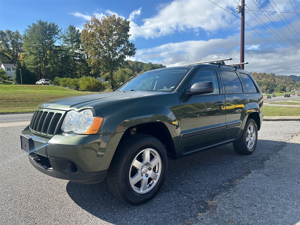 2008 Jeep Grand Cherokee Laredo 4WD for sale by dealer