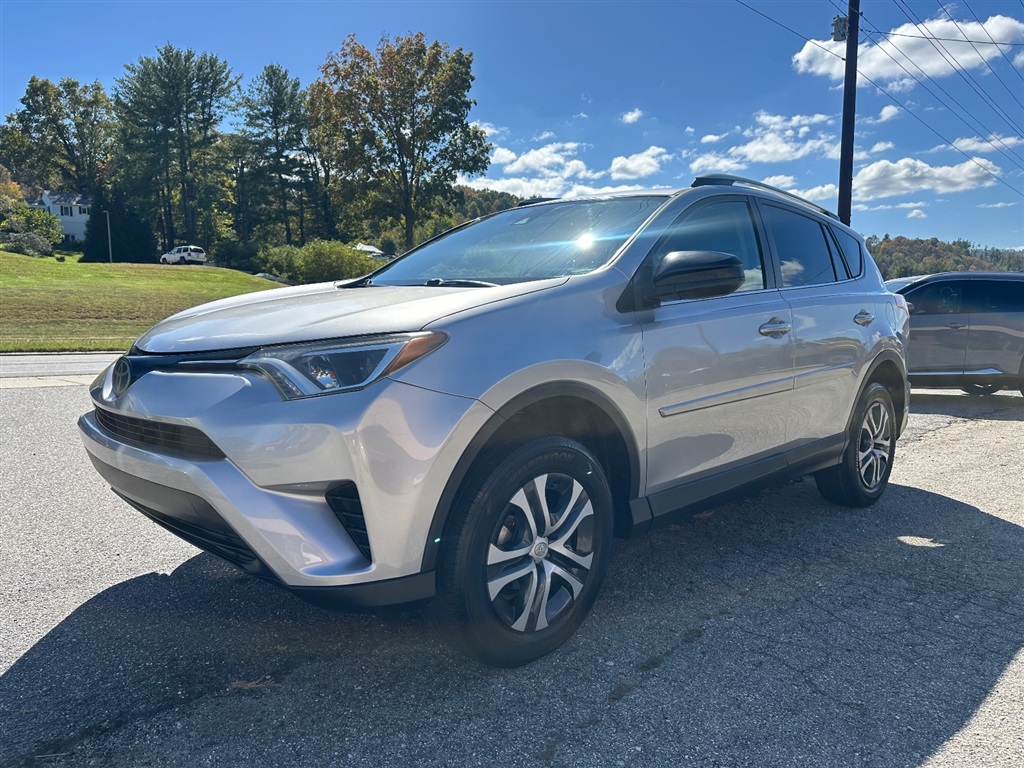 2017 Toyota RAV4 LE AWD for sale by dealer