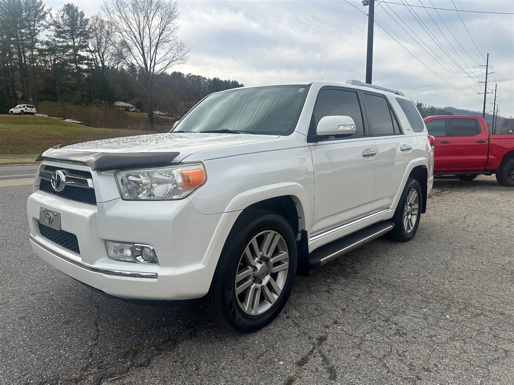 2013 Toyota 4Runner Limited 4x4 V6 for sale by dealer