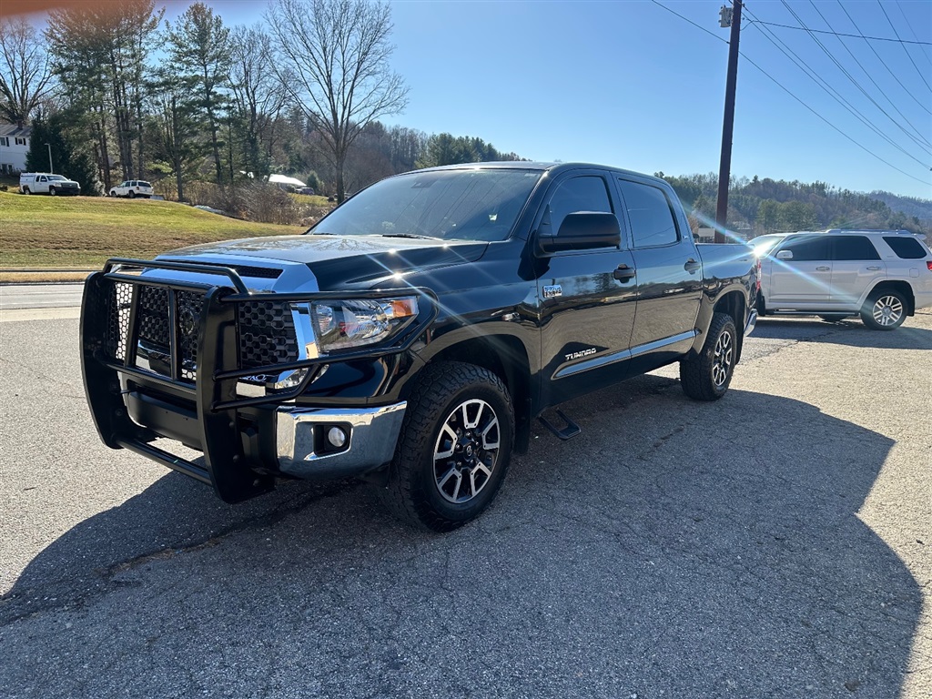 2021 Toyota Tundra SR5 5.7L V8 CrewMax 4WD for sale by dealer