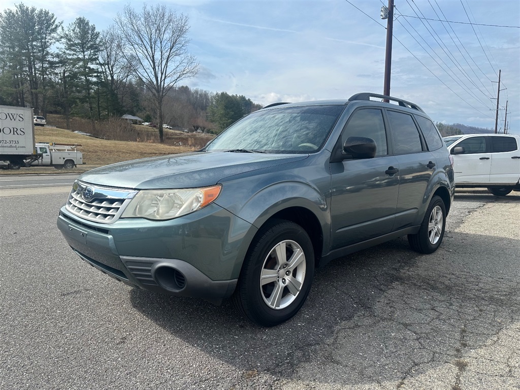 2013 Subaru Forester 2.5X for sale by dealer