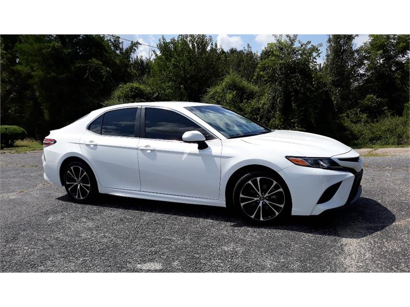 2018 TOYOTA CAMRY SE for sale by dealer