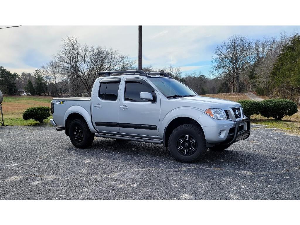 2013 NISSAN FRONTIER PRO-4X for sale by dealer