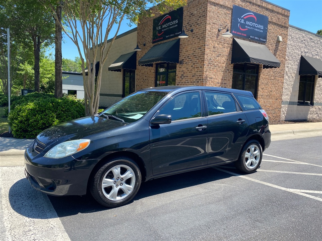 2006 Toyota Matrix 2WD for sale by dealer