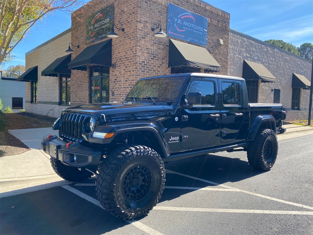 2020 Jeep Gladiator Overland 4x4 Lifted for sale by dealer