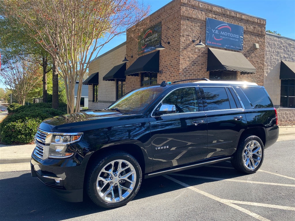 2019 Chevrolet Tahoe Premier Plus 4WD for sale by dealer