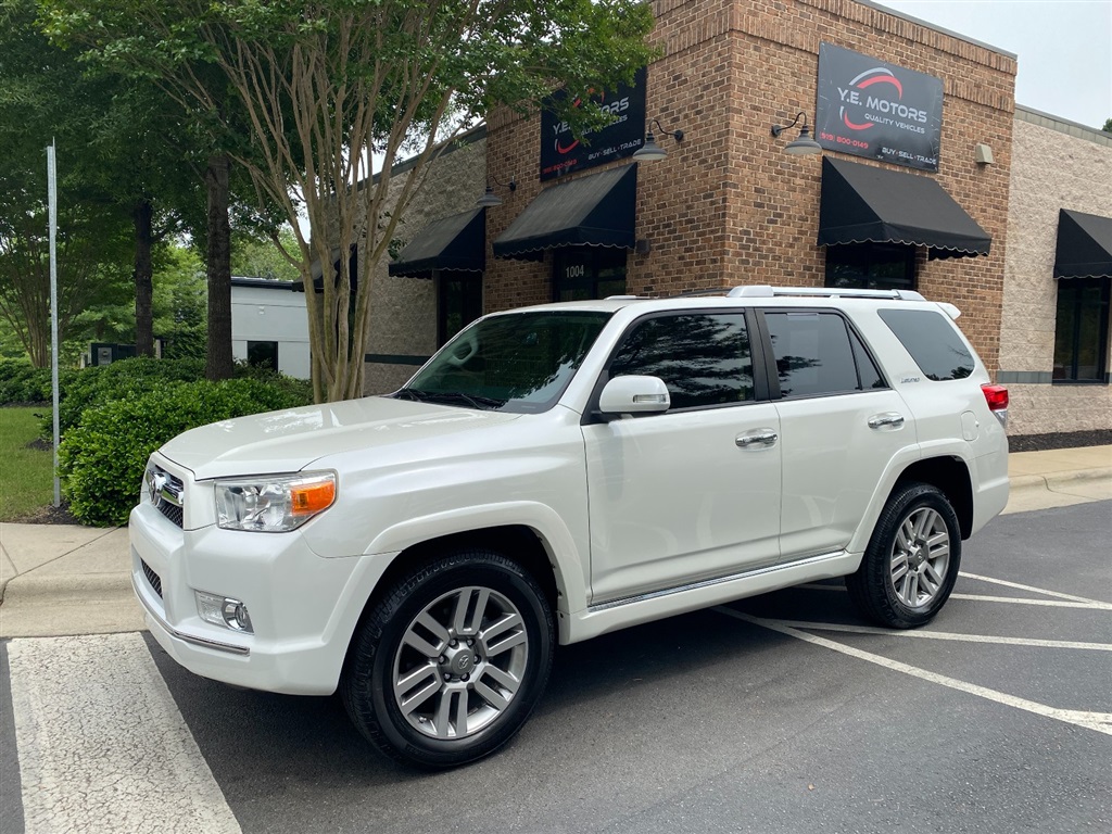 2013 Toyota 4Runner Limited 4WD for sale by dealer