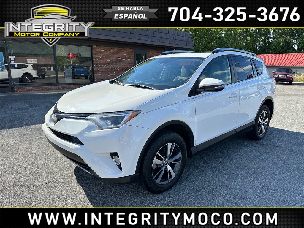 2017 Toyota RAV4 XLE FWD for sale by dealer