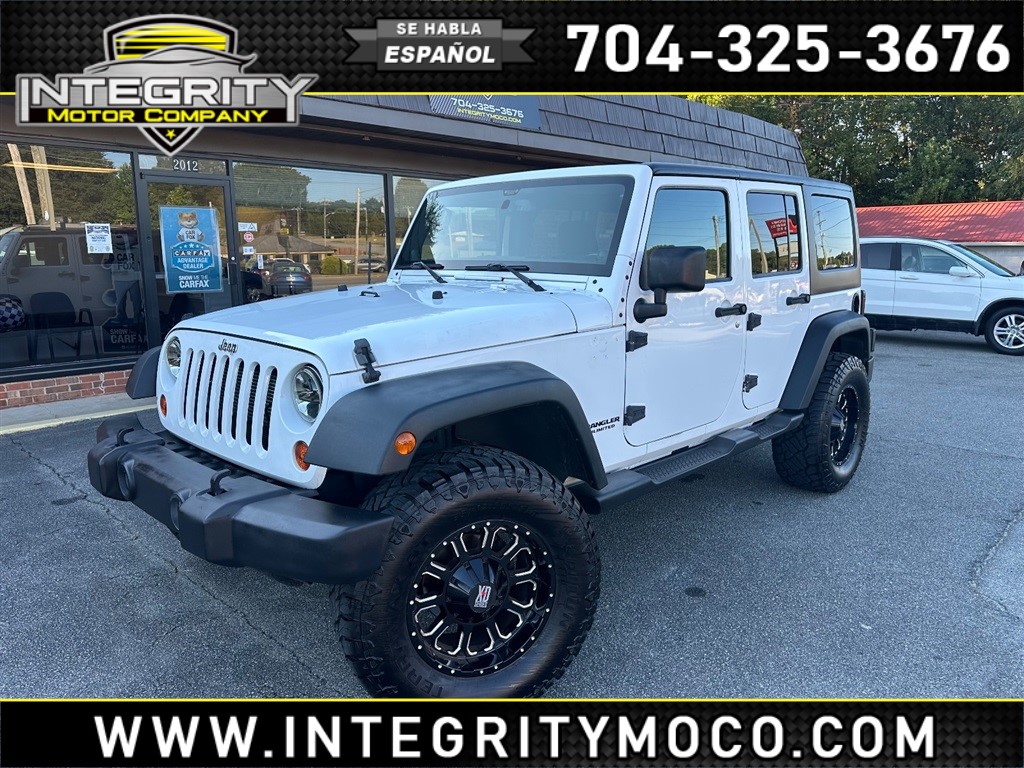 2013 Jeep Wrangler Unlimited Sport 4WD for sale by dealer